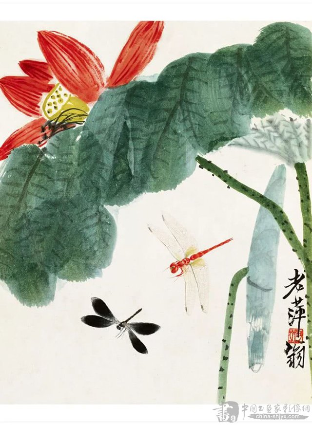 喜欢工笔画草虫,精致生动,而花鸟则写意挥洒.